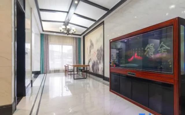 Huajing Boutique Chain Hotel (Longgang Pudong)