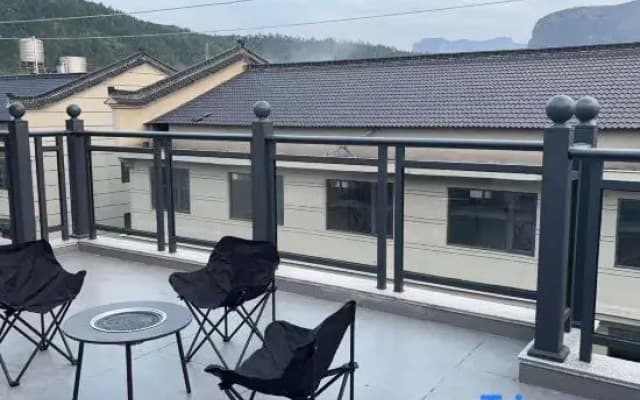 Xianju No.8 Modern Scenic Viewing Luxury & Light-Style Holiday Homestay