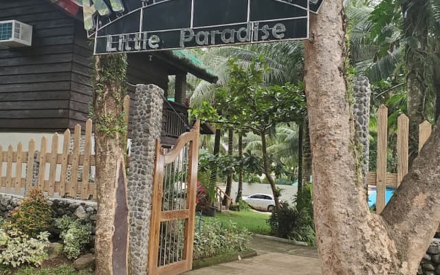 Appleton Little Paradise Beach Resort