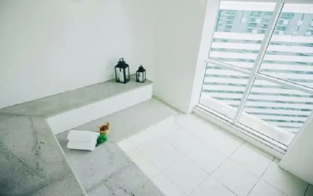 Saint Moritz Express Flat Particular com Garagem, Estilo Provençal no Coração de Brasília