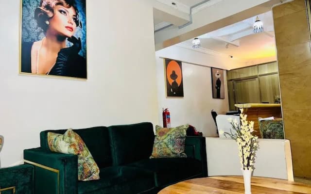 Louize Simba Hotel Embu