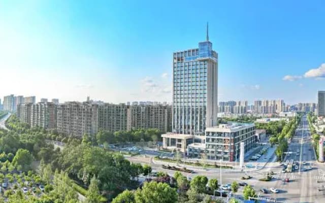 Boruisi    International    Hotel