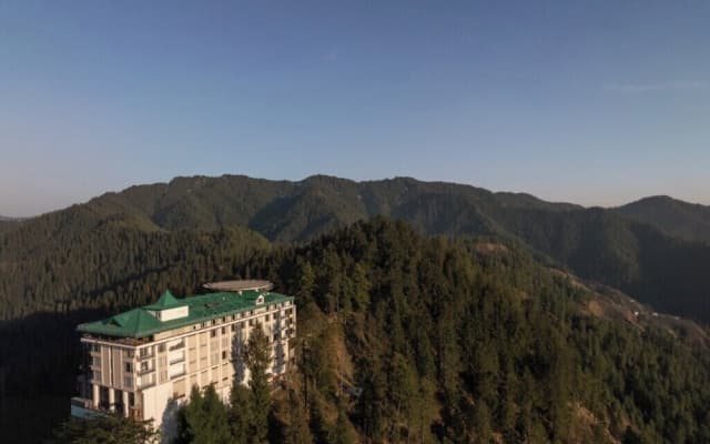 The Greenberry Mountain Resort Narkanda
