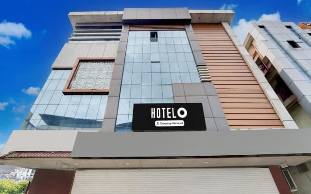 Super Hotel O Pathanamthitta