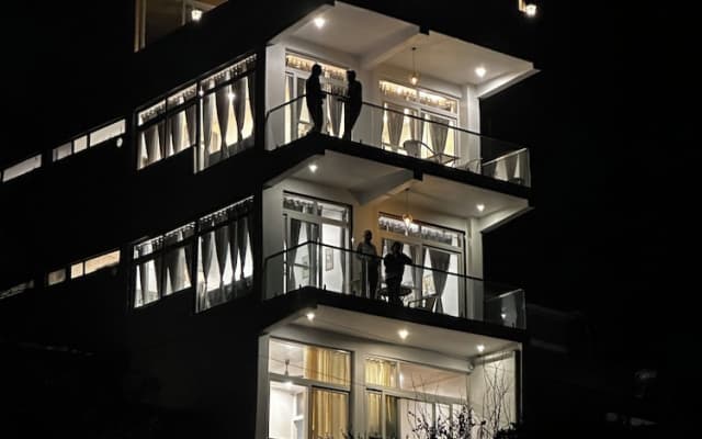 Advaya Stays - A Luxury Retreat