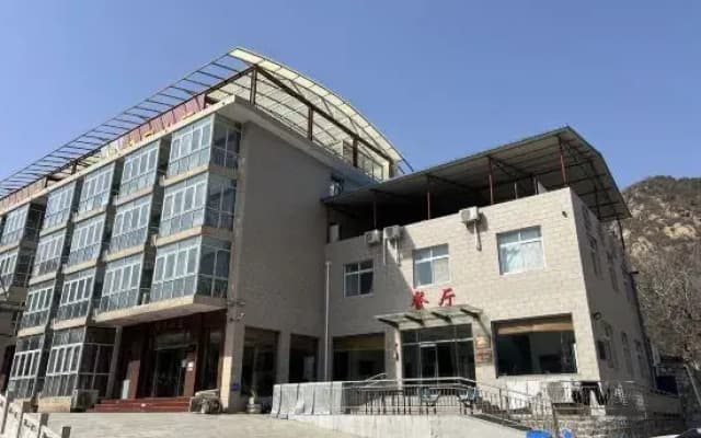 Bolitai No.9 Resort Hotel