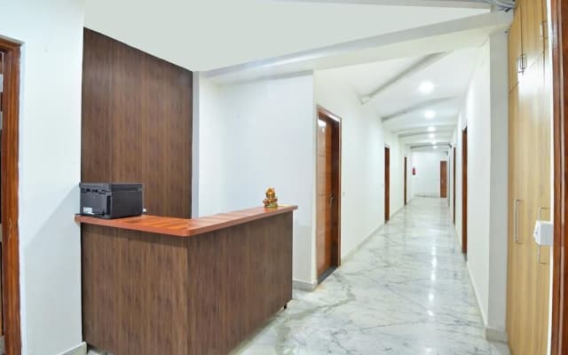 Hotel The Param Continental