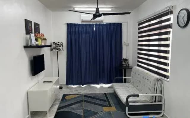Homestay WaDi 1 Laguna Condo Resort