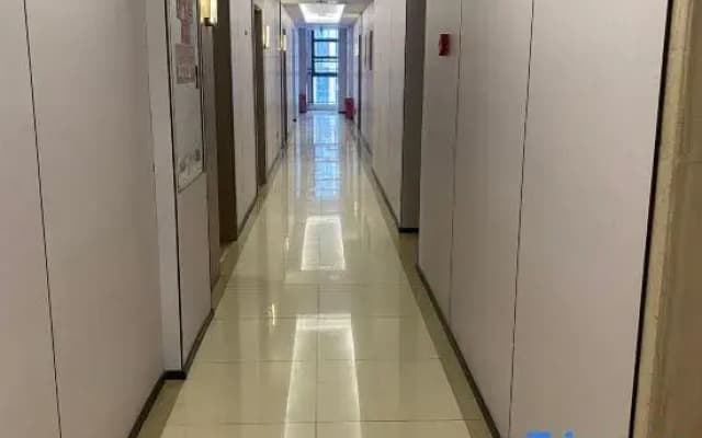 Mike E-sports Hotel (Chongqing Longhu Shidaitian Street Shiyou Road Subway Station Branch)