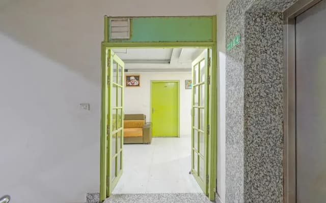 Fabhotel Kalawati Palace