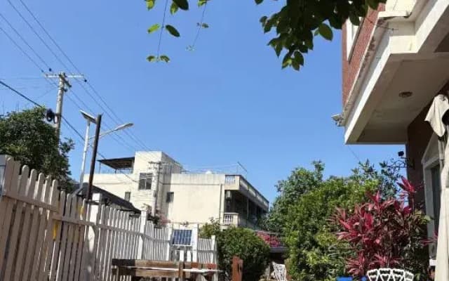 Beihai Weizhou Island Three Cats Homestay