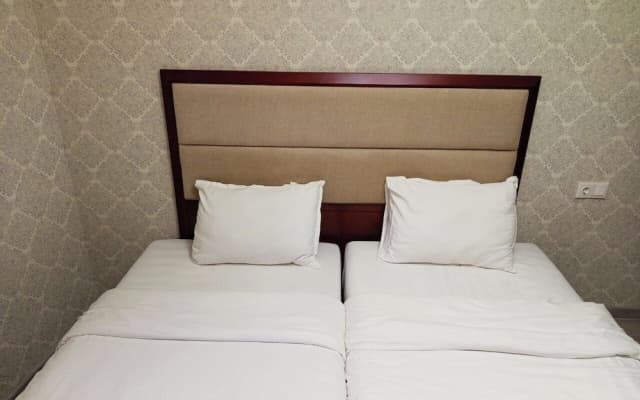 Room N 6 by Kraveli