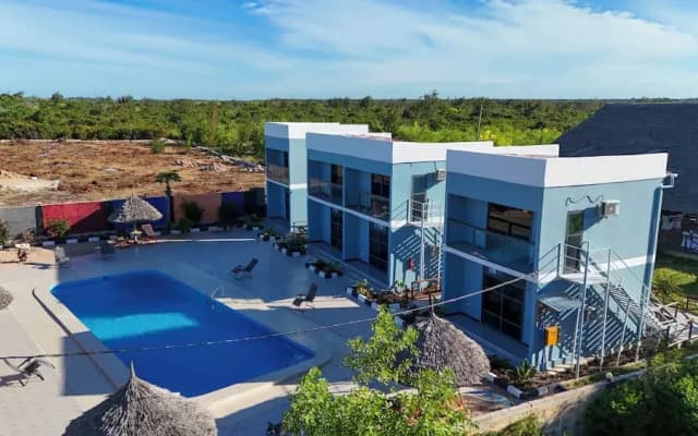 Wayma Paradise Resort