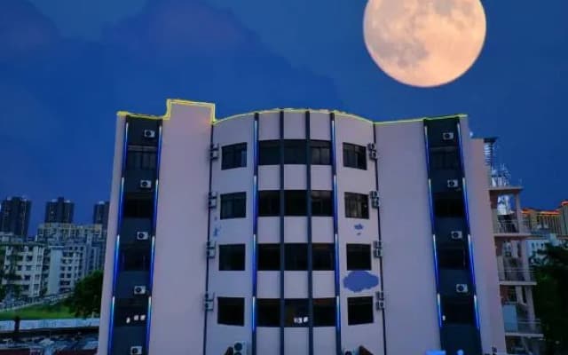 Greentre Carrey Collection Hotel (Pingsha)