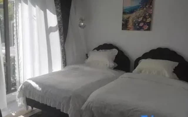 Lumos Secret Realm Hotel