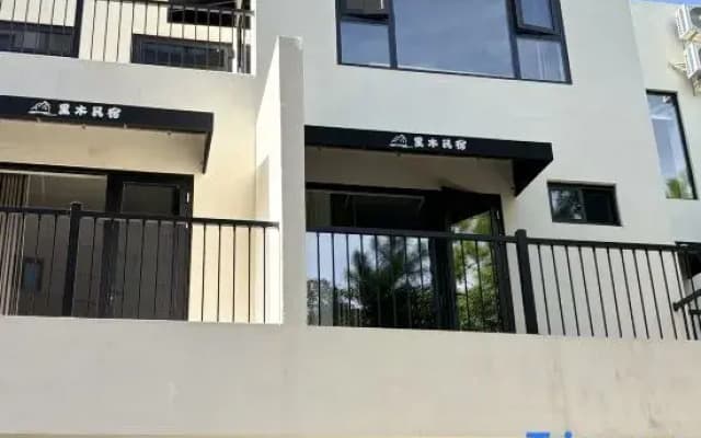 Limu Elegant House · Life Light Luxury Design Resort Guesthouse (Gejiu Shadian Grand Mosque Branch)