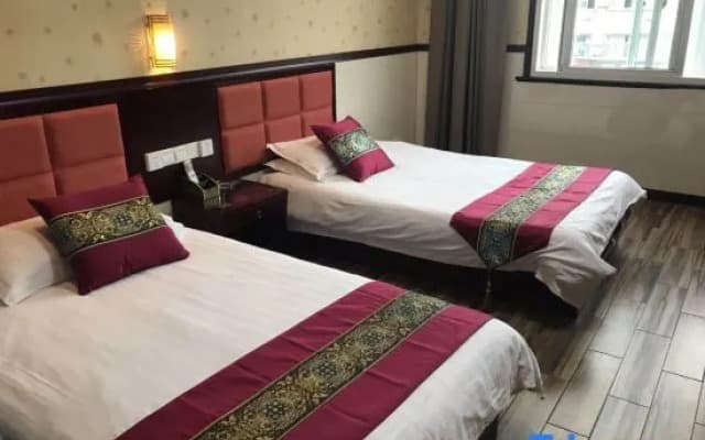 Cixi Taoyuan Hotel