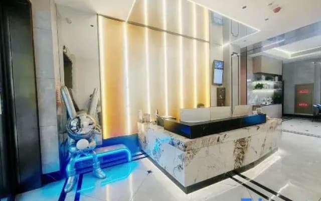 Yiwu Tianxing Fashion Hotel