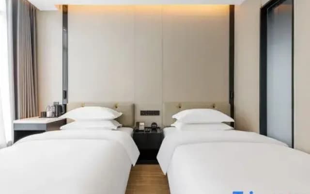 Lan Feng  Hotel