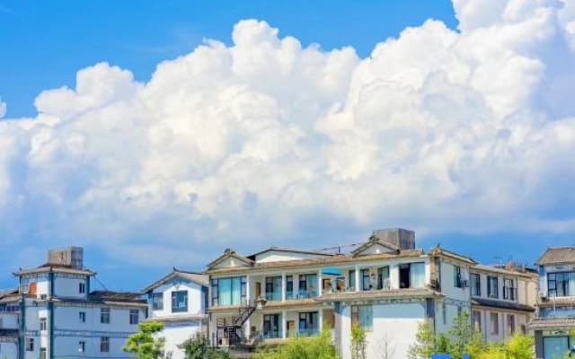 Jinsili Travel Shanhai First-line Garden Meisu (Dali Caicun Wharf Store)