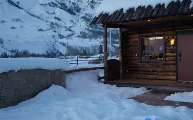 The homestay in the grass and wood fields(Sunset Platform Store)