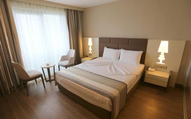 Sinema Hotel
