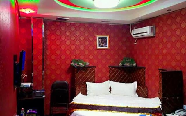 Fangzheng Jinhao Fashion Hotel