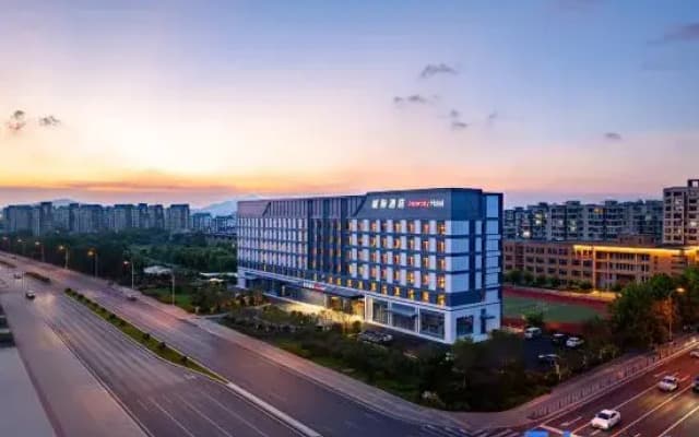 IntercityHotel Dalian Airport Wanda Plaza