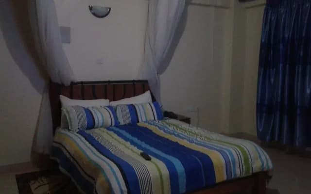 Meru Paramount Hotel