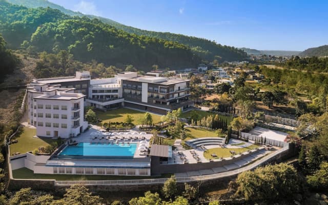 Le Méridien Dehradun India Resort & Spa