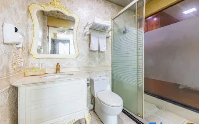 Aoxing Business Hotel