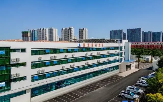 Yulan Business Hotel (Hohhot Jinqiao Economic Development Zone Lamaying Subway Station)