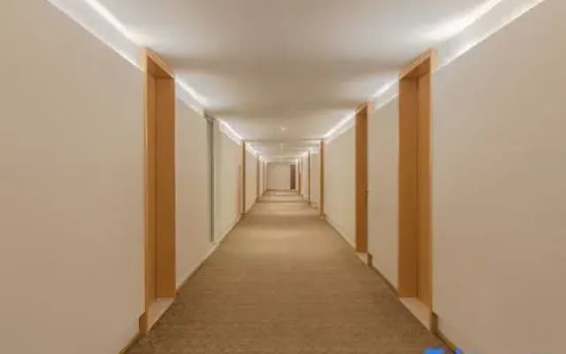 Jingxi Hotel (Linyi Yimeng Road Xinlangya Scenic Area Branch)