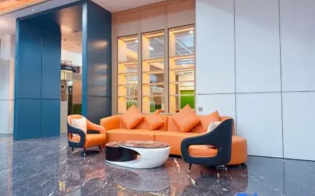 Mehood Lestie Hotel (Golmud Salt Lake Square Branch)