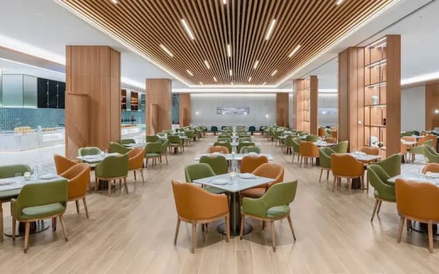 Holiday Inn Weinan Etdz by IHG
