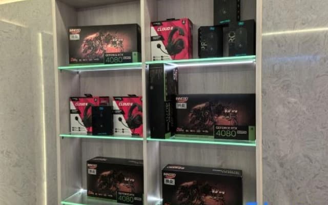 KDA E-sports Hotel