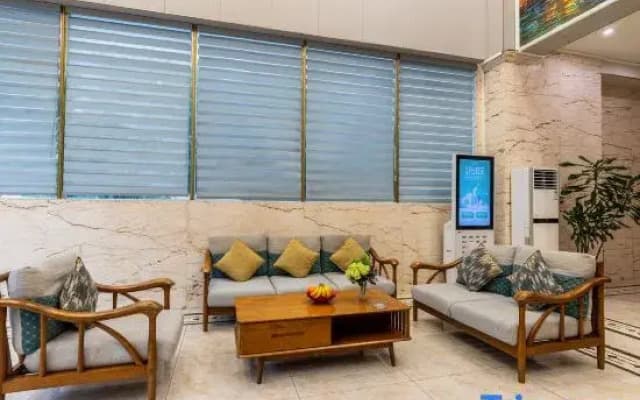 Zhongshan Jinju Hotel (Guzhen Changan Lighting & Electronics Accessories Mall Branch)