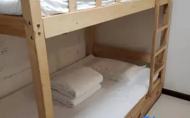 Jiudu Youth Hostel