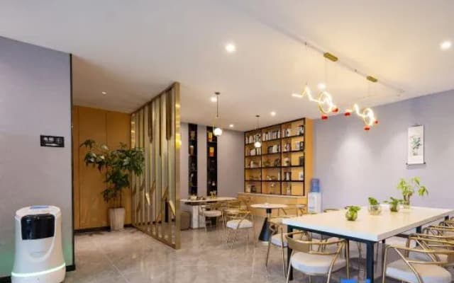 Elong Anyun Hotel (Shangrao Wanda Plaza Shuangta Park)