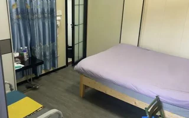Bayi Homestay (Quanzhou West Street Kaiyuan Temple)