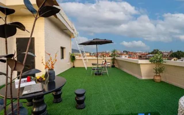 Floral Hotel·Zhifou · Roof Garden Terrace · Designer Villa (West Street)