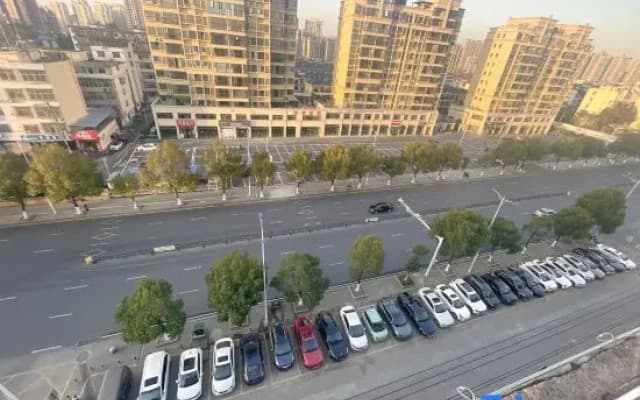 Cloud Collection Hotel (Yichun Yuanzhou High-Speed Railway Station)