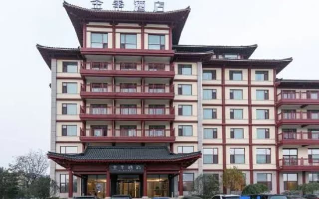 Ji Hotel (Linqu Longyun)