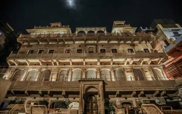 Guleria Kothi at Ganges