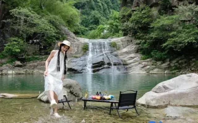 Jishe Light Luxury Family Holiday Homestay