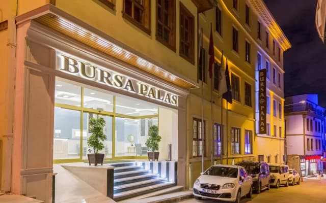 Bursa Palas