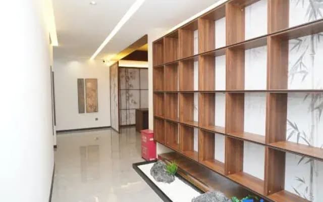 Xiangyu Courtyard-Style Hotel (Ancient City of Zhengding Longxing Temple)