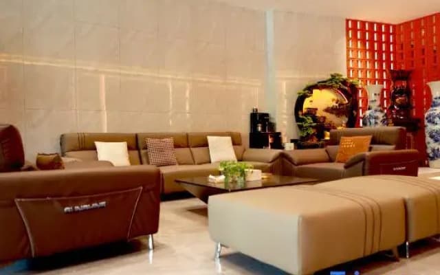Xayar Honghua Grand Hotel