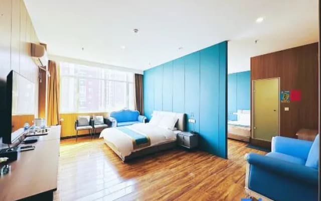 Fangmeikang Business Hotel