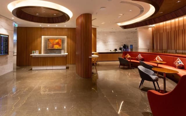 080 Transit Hotel T-1